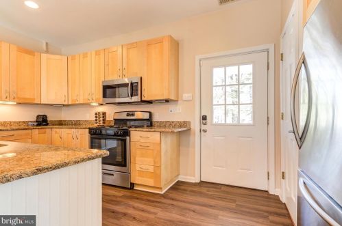 7509 Jackson Ave, Silver Spring MD 20912-5707 exterior