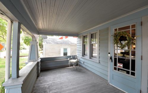 2169 84th St, Milwaukee, WI 53227-1705