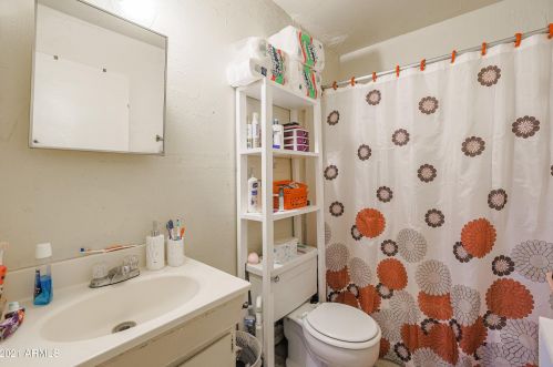 1110 10 St, Phoenix AZ 85086-7425 exterior