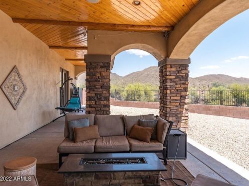 39618 12 St, Phoenix AZ 85086-8850 exterior