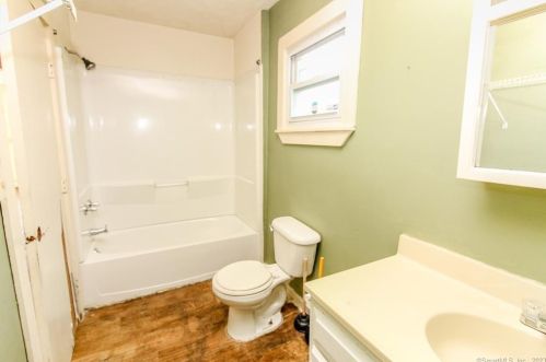 387 Putnam Pike, Killingly CT 06241-1608 exterior