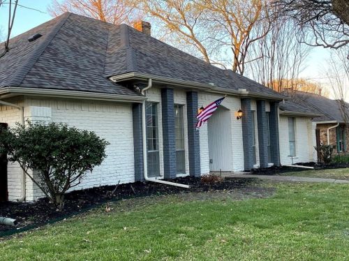 4103 Country Brook Dr, Dallas, TX 75287-5006