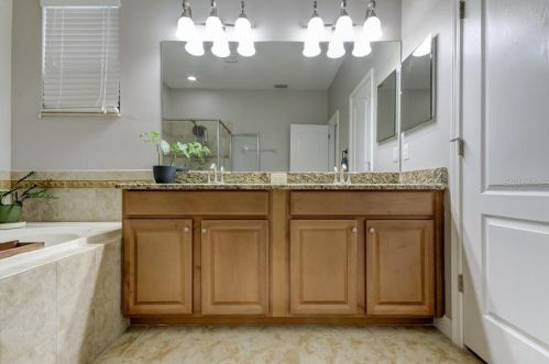 13114 Graham Yarden Dr, Riverview FL 33579-2387 exterior