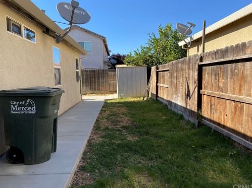 1389 Baxter Ct, Merced CA  95348-8411 exterior