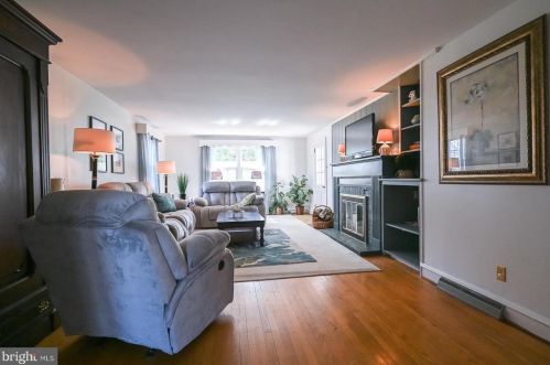 918 Church St, Limerick PA 19468-2123 exterior