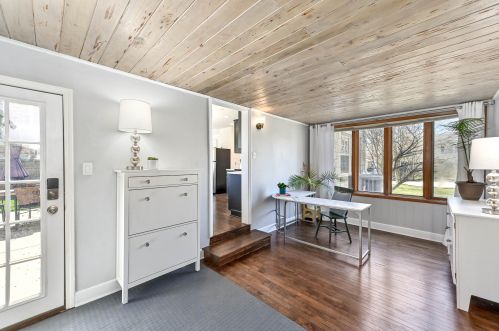 2110 91st St, Milwaukee WI  53226-2604 exterior