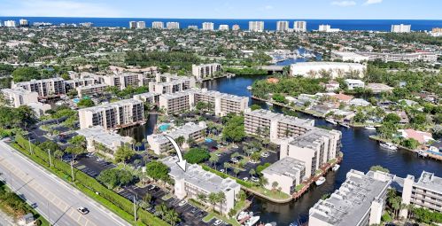 16 Royal Palm Way, Boca Raton FL  33432-8757 exterior