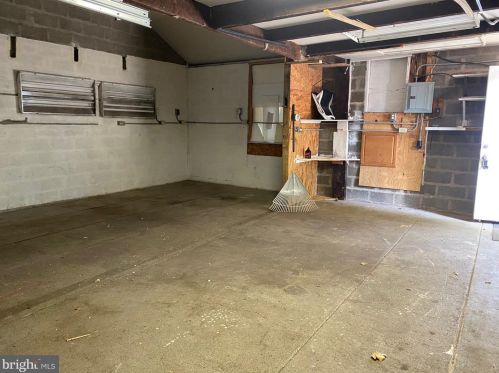 36 3rd St, Pottstown PA  19464-5208 exterior