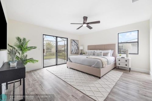 314 Thornhill Dr, Fort Pierce FL  34983-3701 exterior