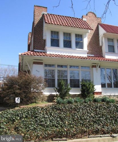 955 Dyre St, Philadelphia, PA 19124-1708