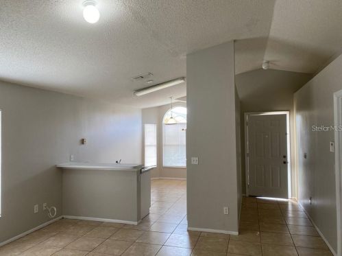 180 Dahlia Village Cir, Orlando, FL 32807-3208