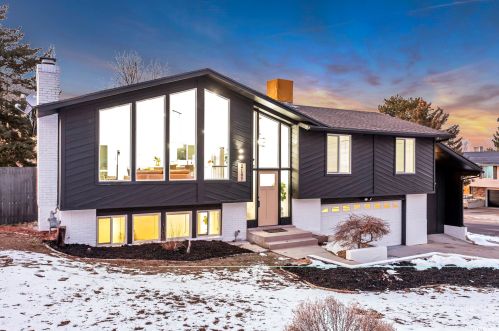 2197 Thistlewood Way, Sandy UT exterior