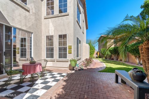 2042 Carla Vis Dr, Chandler AZ 85225-5269 exterior