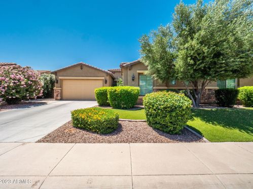 5434 Mingus Pl, Chandler, AZ 85249-5568