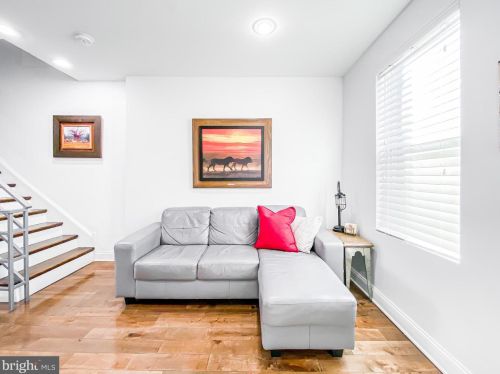 1237 Mascher St, Philadelphia PA 19140-4624 exterior