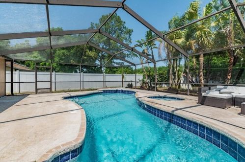 4916 Cypress Trace Dr, Tampa, FL 33624-6908