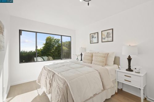 744 Contra Costa Ave, Berkeley CA 94707-1937 exterior