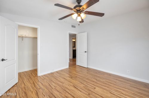 4534 Devonshire Ave, Phoenix AZ 85033-8236 exterior