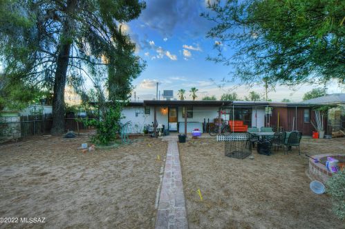 5656 Calle Aurora, Tucson AZ  85711-6617 exterior