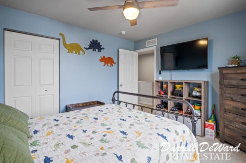 722 Misty Ridge Dr, Middlevle MI  49333-8395 exterior