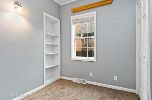 514 5th Ave, Saint Charles IL  60174-2928 exterior