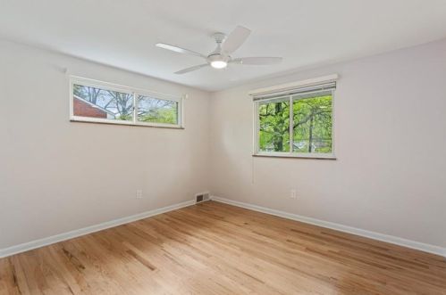 1909 Beulah Rd, Pittsburgh PA  15235-5006 exterior