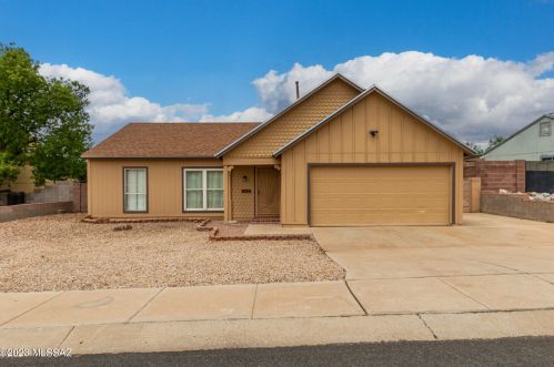 10371 Heritage Pl, Tucson, AZ 85730-5007