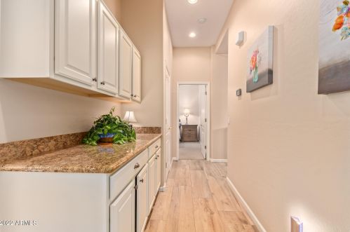 16238 16th Ln, Phoenix AZ  85045-1726 exterior