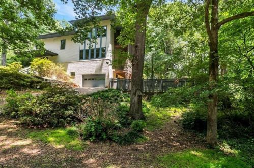 1305 Lochland Rd, Atlanta, GA 30316-2741