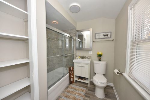 4101 39th St, Milwaukee WI  53216-1642 exterior