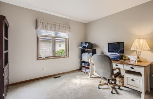 351 Everett Ave, Bull Valley IL 60014-7119 exterior