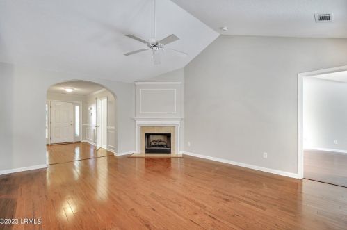 44 Lake Linden Dr, Bluffton, SC 29910-6418