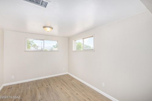 6202 28th St, Tucson AZ  85711-6808 exterior