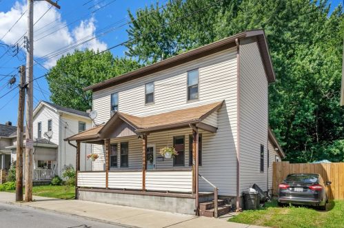 829 11th Ave, New Brighton, PA 15066-1534