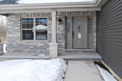 5501 Chase St, Gary, IN 46410-1038