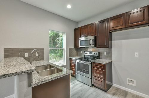 16337 Eastchase, Montgomery TX 77316-6701 exterior