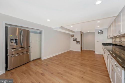 17531 Applewood Pl, Rockville MD 20855-1559 exterior