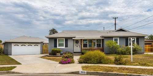 1412 Naples Pl, Fullerton CA  92833-4432 exterior