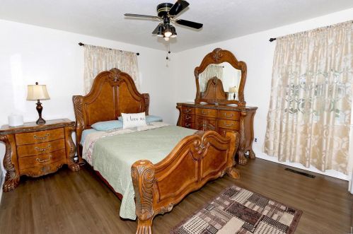 11854 Kramper Ln, Saint Louis MO 63128-1432 exterior