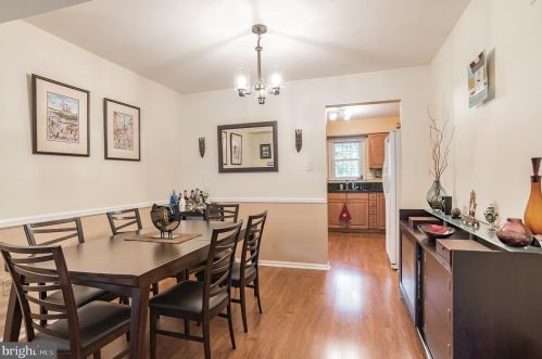 11920 Bargate Ct, Rockville MD 20852-4117 exterior