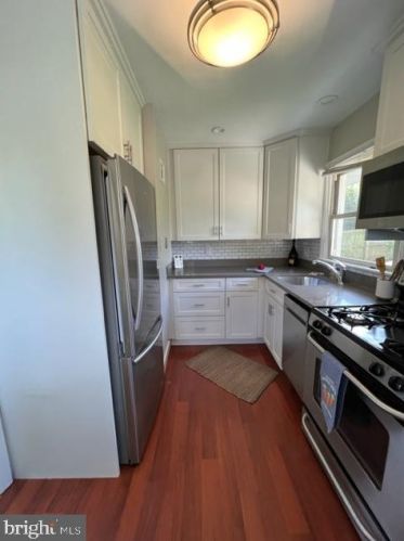 6512 Cavalier Dr, Alexandria VA 22307-1303 exterior