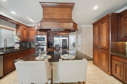 11637 Princess Ann Ct, Montgomery TX 77316-3604 exterior