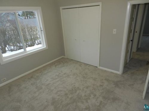 3809 Elysian Ave, Duluth MN 55803-1723 exterior