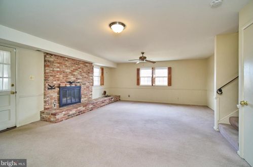 1816 Baldwin Dr, Mc Lean VA 22101-5051 exterior