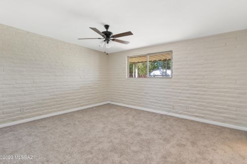 4402 Avenida Don Fernando, Tucson AZ  85757-9433 exterior