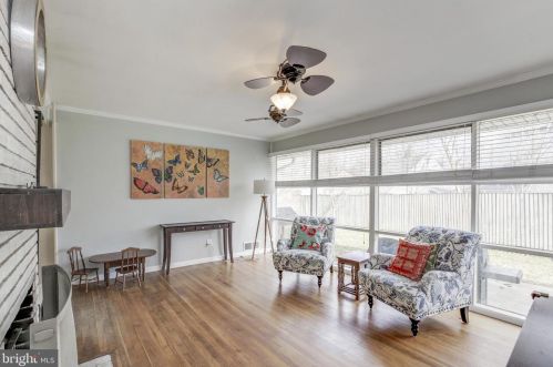 13203 Midway Ave, Rockville MD 20851-1812 exterior