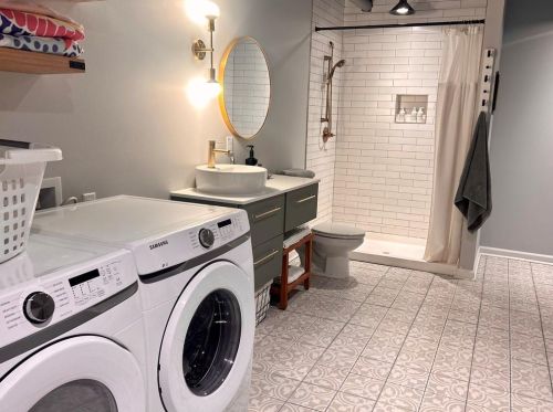 8470 Lk Dr, Lithonia GA 30039-6568 exterior