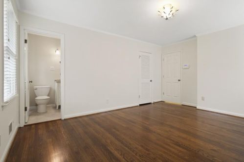 29 Brandon Rdg Dr, Atlanta GA 30328-2135 exterior