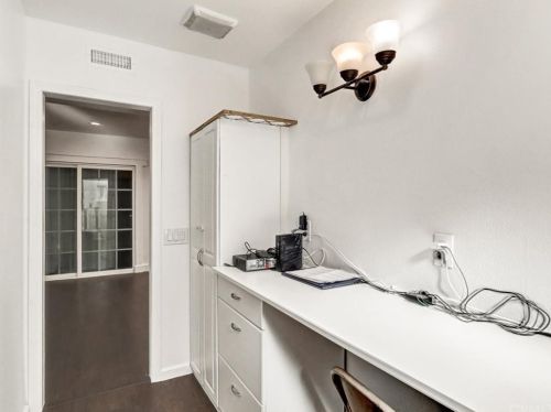 24 A St, Perris CA 92570-1962 exterior