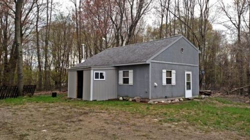 5255 Comstock Ave, Hesperia, MI 49421-9208